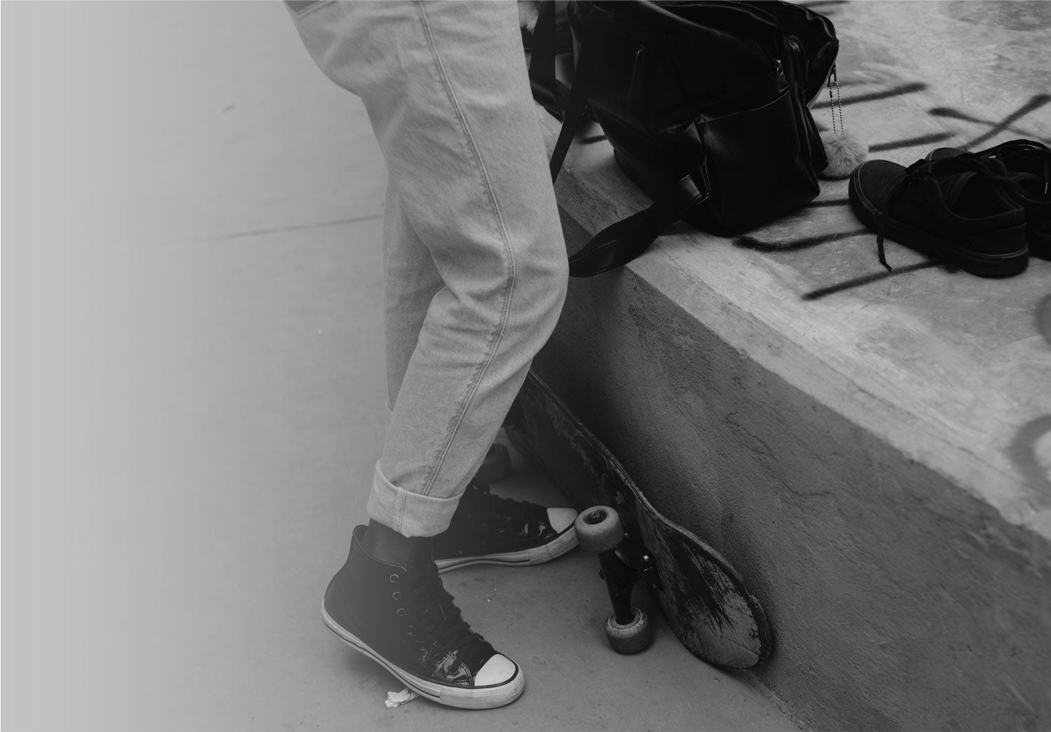 Background scenery image for the Hypespot Shoe Deodorizer