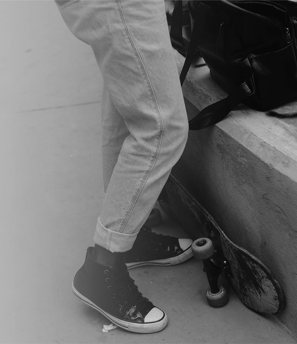 Background scenery image for the Hypespot Shoe Deodorizer on mobile devices